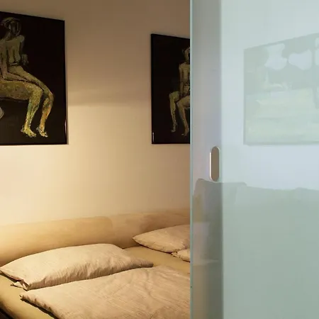 Apartament Flossplatz *